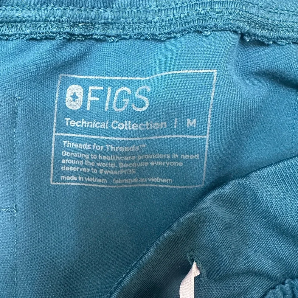 FIGS Women's Caribbean Blue Medium Zamora Jogger Small Catarina Top - Picture 8 of 12